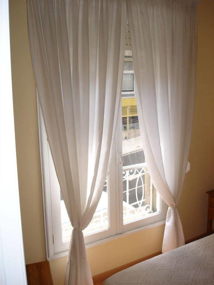 Pio V Hotel Vigo Bagian luar foto